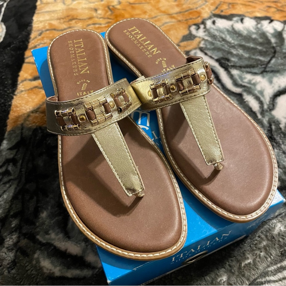 Italian Shoemakers Women's Brown and Gold Sandals